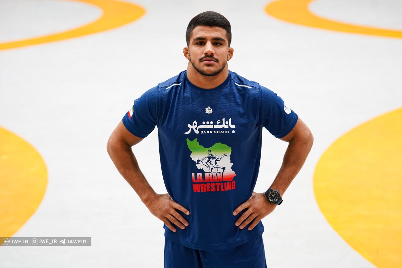 ببینید | جشن قهرمانی فرخی در سالن گرم با کادرفنی