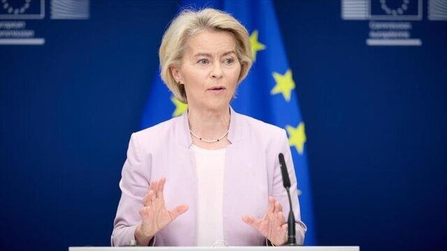 رئیس کمیسیون اروپا: خوشبختی اوکراین در پیوستن به اتحادیه اروپا است رئیس کمیسیون اروپا: خوشبختی اوکراین در پیوستن به اتحادیه اروپا است