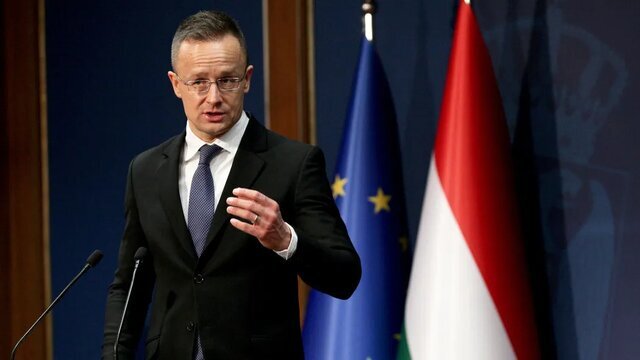 مجارستان: اروپا آماده جنگ با روسیه می‌شود