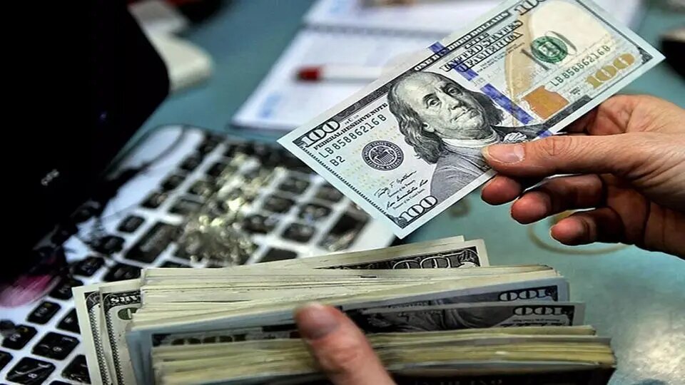 قیمت بازگشایی دلار، یورو و سایر ارزها امروز ۵ اسفند /دلار در منطقه حساس قرار گرفت