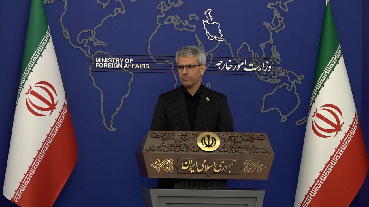 خواستههای ایران معقول و سخاوتمندانه بود/ هرگونه مداخله در تنگه اوضاع را پیچدهتر میکند/ هر وقت لازم باشد میجنگیم/چینیها بهخوبی از مواضع ما آگاهند خواستههای ایران معقول و سخاوتمندانه بود/ هرگونه مداخله در تنگه اوضاع را پیچدهتر میکند/ هر وقت لازم باشد میجنگیم/چینیها بهخوبی از مواضع ما آگاهند